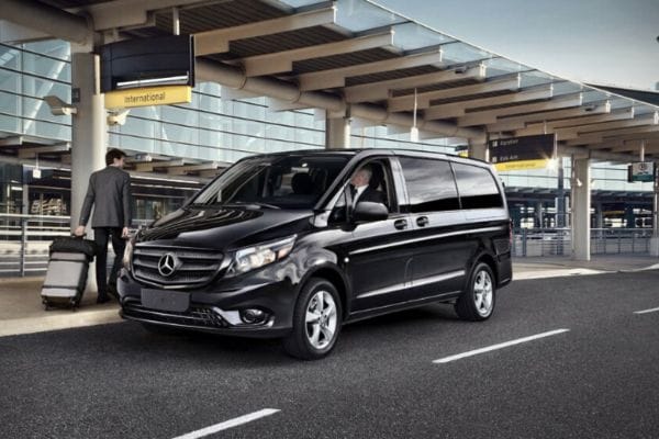 Трансферы из или в аэропорт на Mercedes V Class — изображение 2