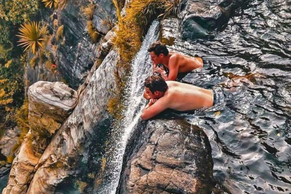 Водопад Равана Шри Ланка 4.jpg Водопад Равана Шри Ланка 4.jpg